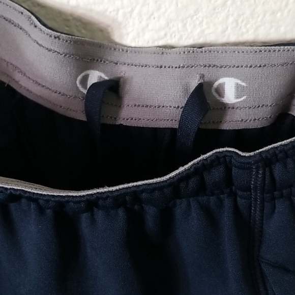 EUC🔥 Champion Joggers - Picture 4 of 8